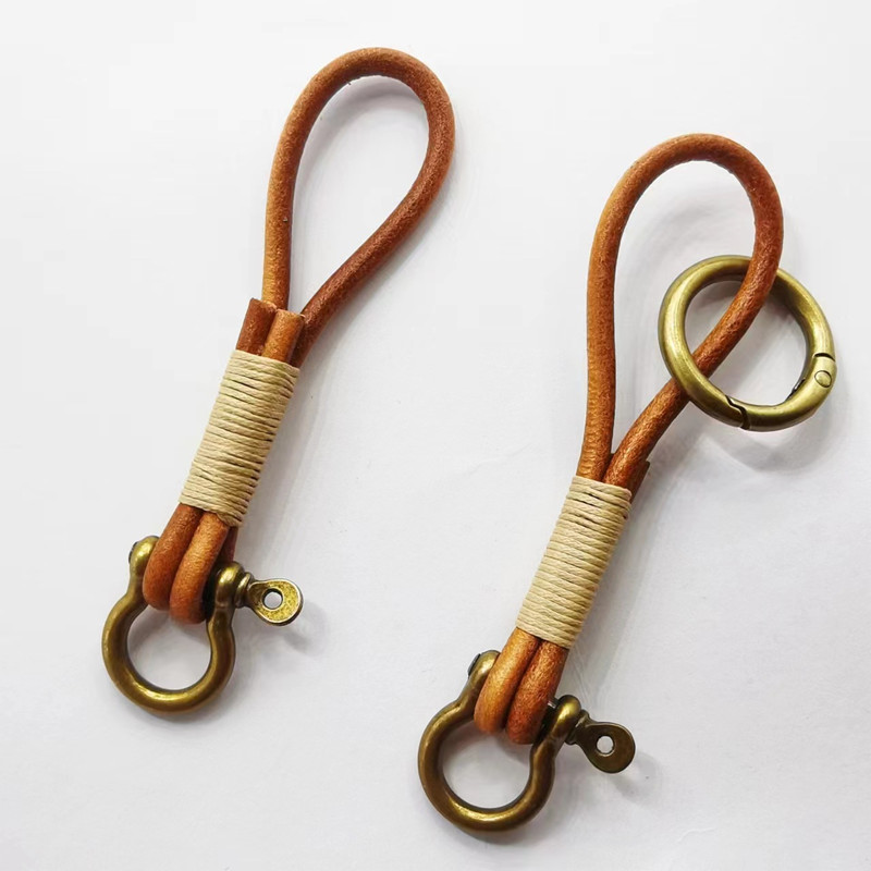 Vintage Fashion Ornaments - Chaveiro de Couro Retrô com Gancho,