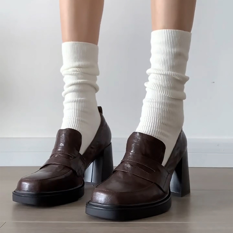 Vintage Fashion Aesthetic - Estilo universitário feminino mocassins sapatos moda