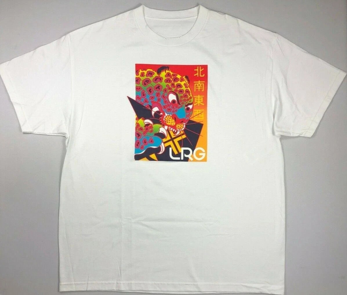 Vintage Fashion Research - Camiseta de Algodão Premium com Estampa