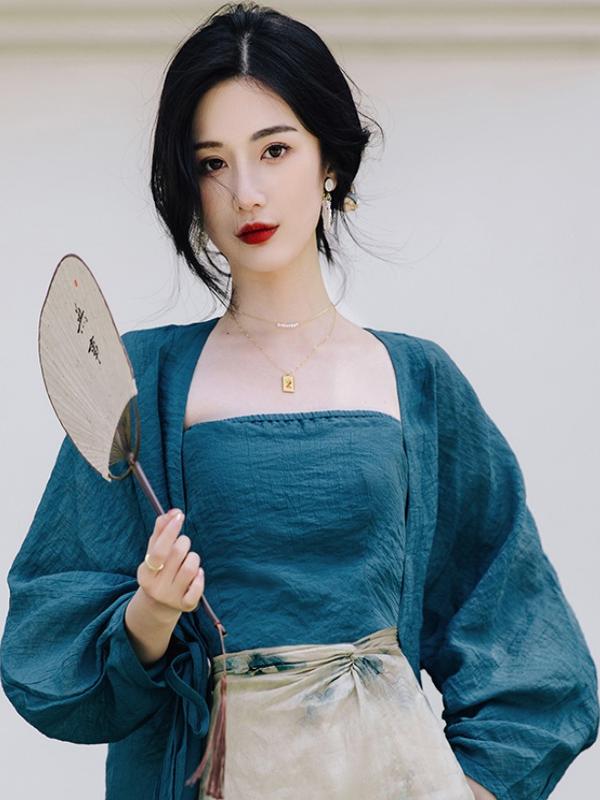 Conjunto de Saia e Cardigã Abe - Vintage Fashion In Chinese avaliação e preço