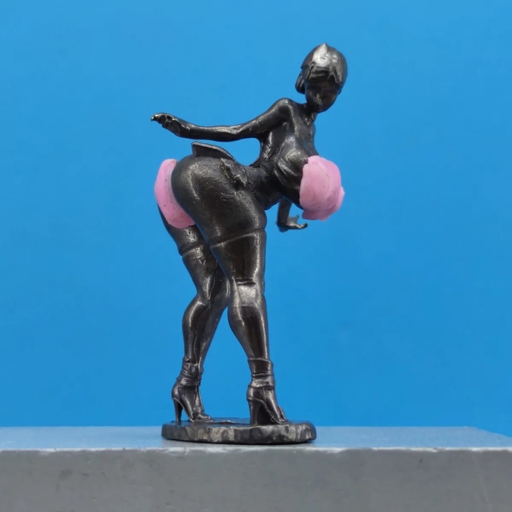 Miniatura Feminina Vintage de  - Vintage Fashion Ornaments avaliação e preço