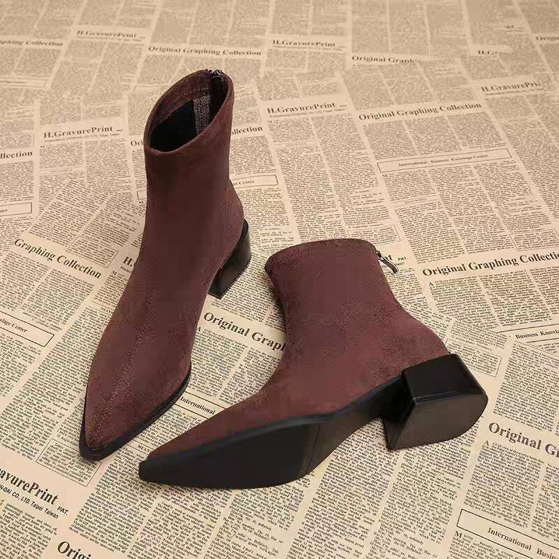 Novas Botas de Salto Baixo Fem - Vintage Fashion Aesthetic avaliação e preço